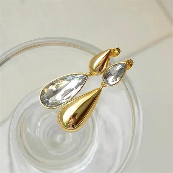 ◾️Luxury Crystal Zircon Drop Earrings - Picture 4 of 6